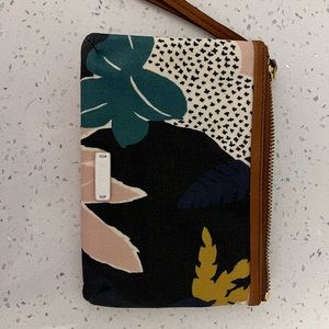 Fossil Wristlet with Print
